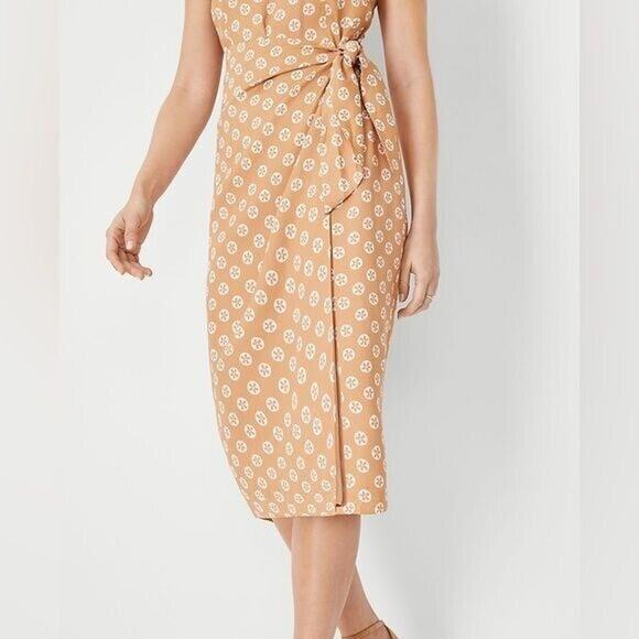 NEW Ann Tayler Petite Floral Tie Waist Sheath Dress Sz 2 midi Tan/White printed - Picture 4 of 7